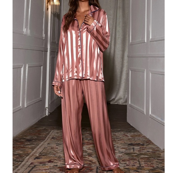 Cozy satin Striped Button Stretchy Waist PJs Pajama Set - Picture 5 of 5